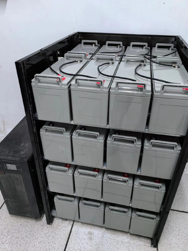 重慶UPS電源蓄電池安裝展示 電氣設備的幕后功臣